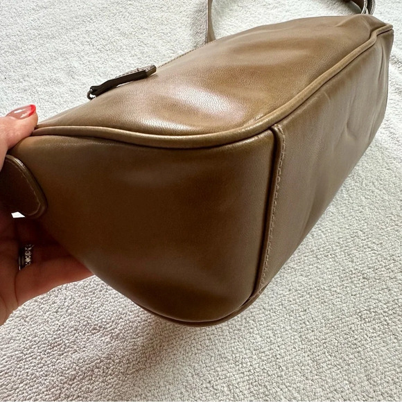 Vintage Liz Claiborne Brown Crossbody Bag - Picture 15 of 16